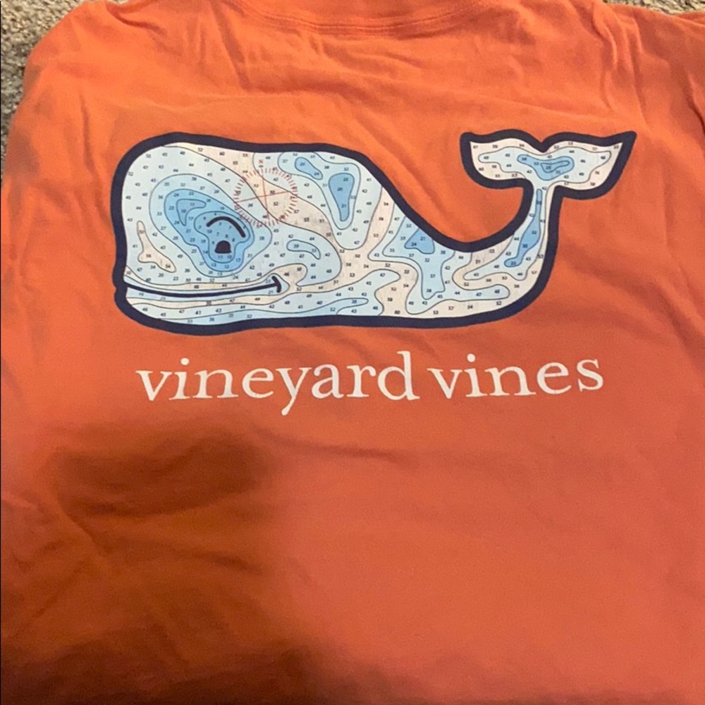 Vineyard vines long sleeve shirt with map whale